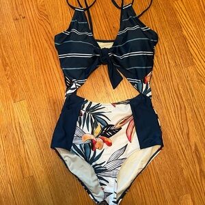 Amiya High Tide One Piece